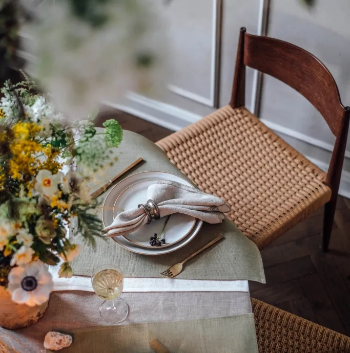 LovelyLinen_Summer25_4Table (3) Serwetka CLASSIC Stone 4szt