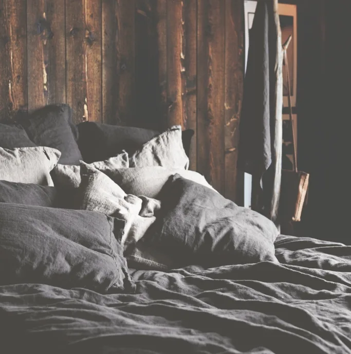 lovely-linen-bed-AW14-4 Prześcieradło HEAVEN Dark Grey