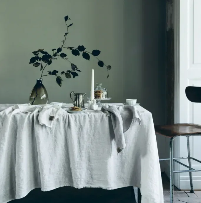 lovely-linen-table-AW18-4 Aranżacja stołu z lnem Lovely Linen w kolorze Off-White