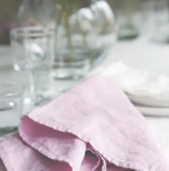 lovely-linen-table-SS15-10 Bieżnik CLASSIC Soft Pink