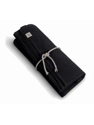 Obrus CLASSIC Black w aranżacji stołu