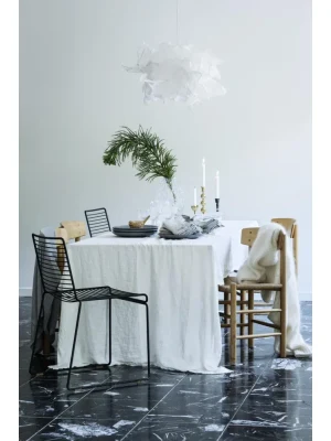 Obrus CLASSIC Off-White w aranżacji stołu