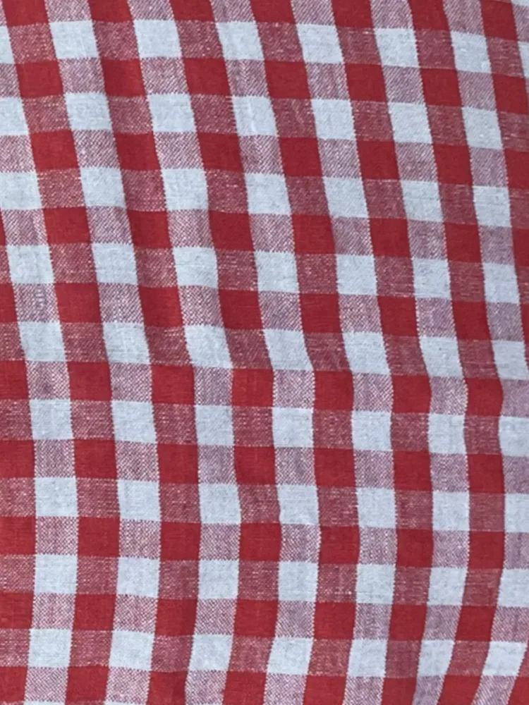 Fartuch MISTY Real Red - Kratka – zdjęcie aranżacyjne